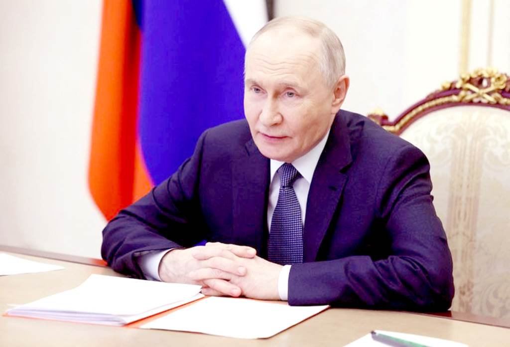 Moscow Will Not Interfere in Sensitive IndiaChina Relations Putin